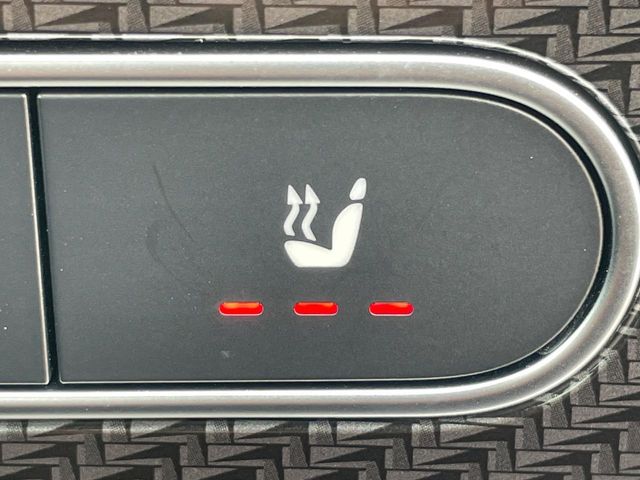 Mercedes-Benz GLB 6
