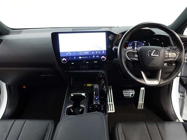 Lexus NX 9
