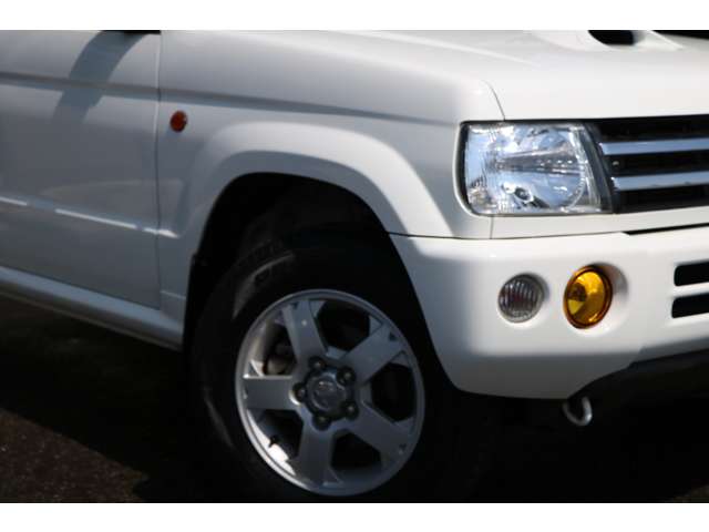 Mitsubishi Pajero Mini 5