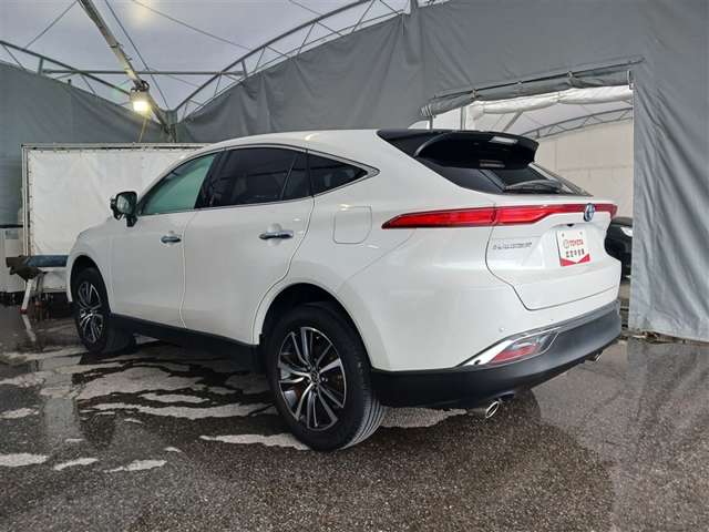 Toyota Harrier 4