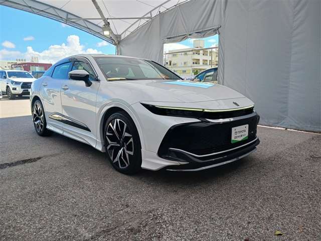 Toyota Crown Crossover 8