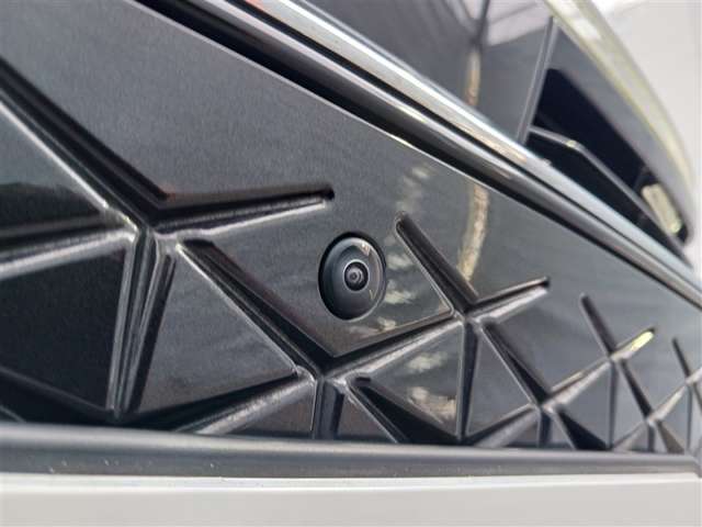 Toyota Crown Crossover 10