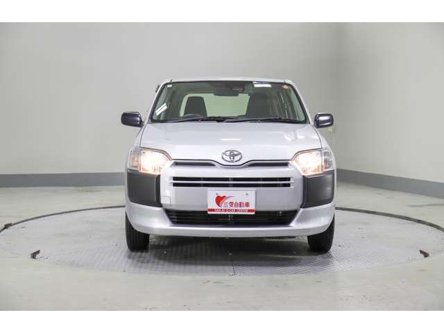 Toyota Succeed Van 11