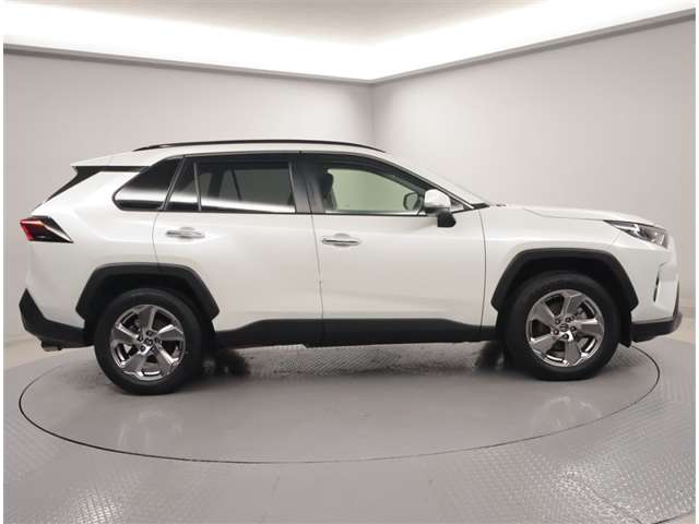 Toyota RAV4 2