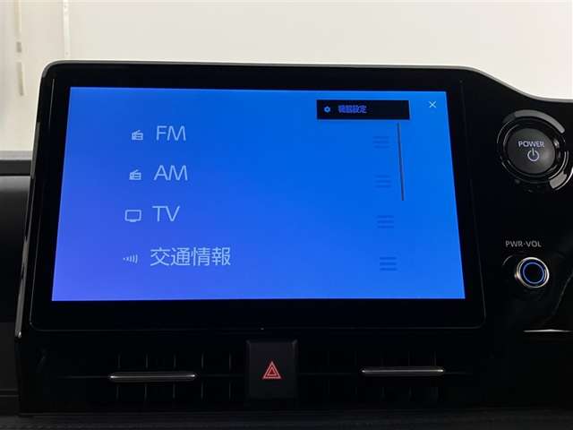 Toyota Voxy 9