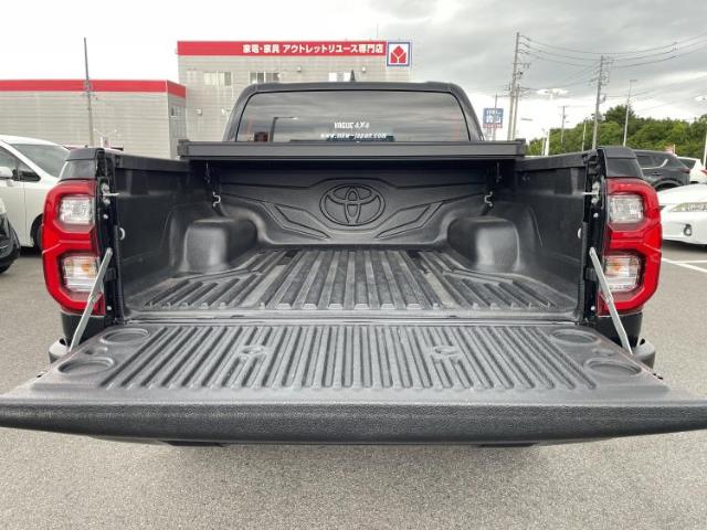 Toyota Hilux 10