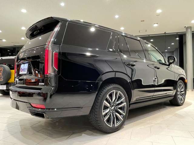 Cadillac エスカレード 8