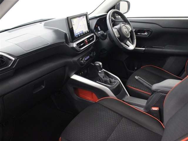 Toyota Raize 9