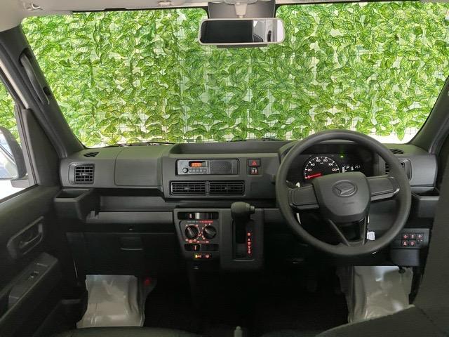 Daihatsu Hijet Cargo 3