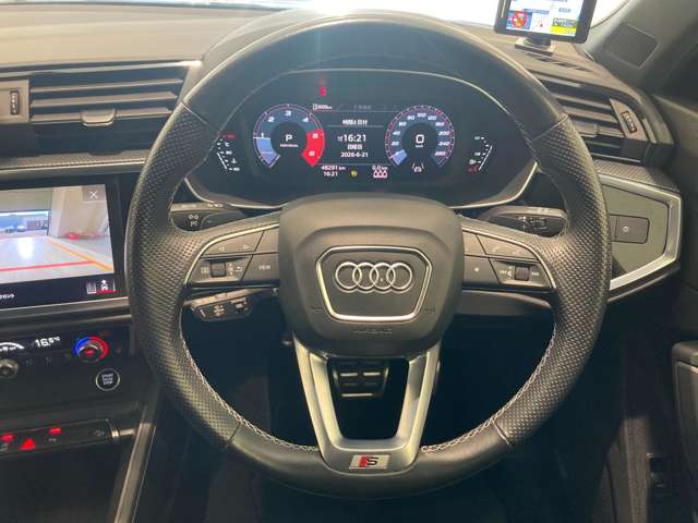 Audi Q3 Sportback 4