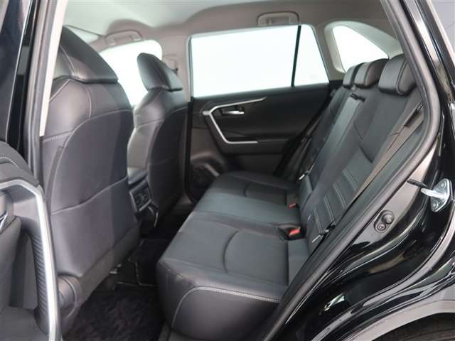 Toyota RAV4 12