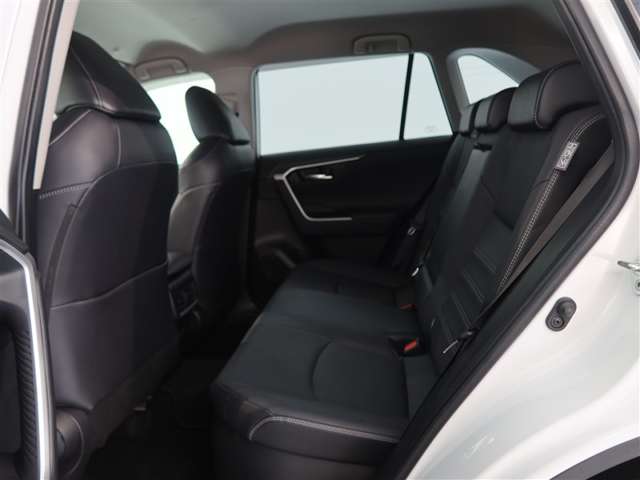 Toyota RAV4 12