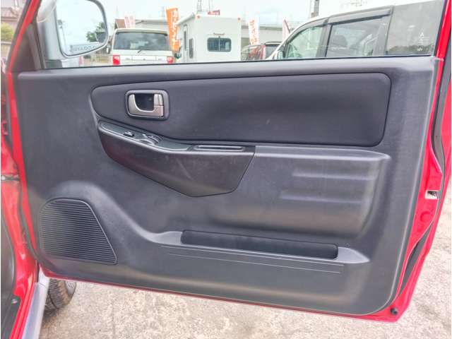 Mitsubishi Pajero Mini 11