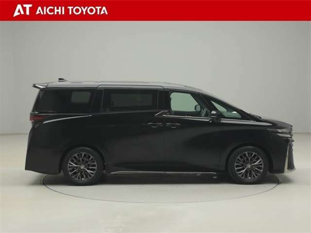 Toyota Vellfire 7