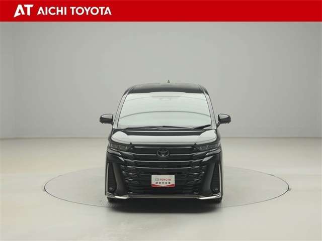 Toyota Vellfire 9