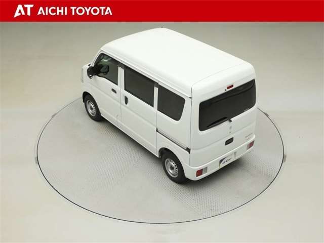 Suzuki Every 12