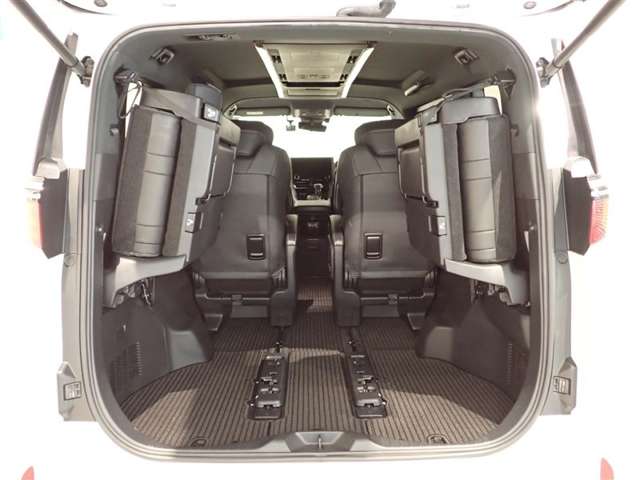 Toyota Alphard 7