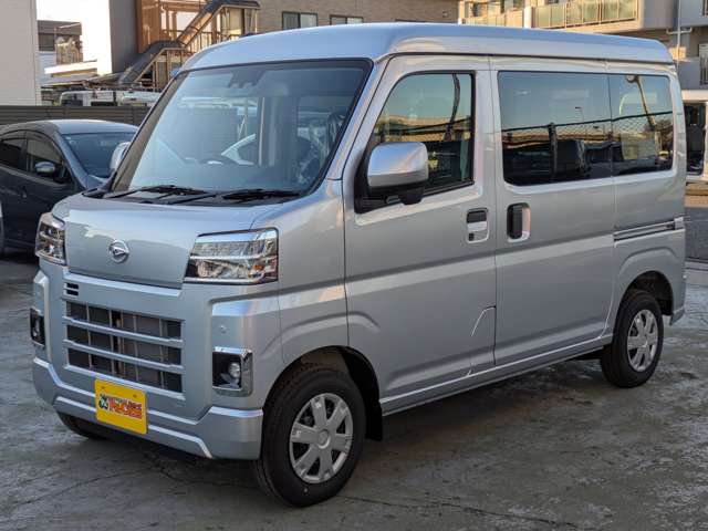 Daihatsu Hijet Cargo 7