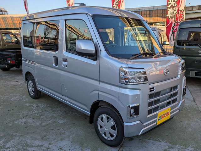 Daihatsu Hijet Cargo 10