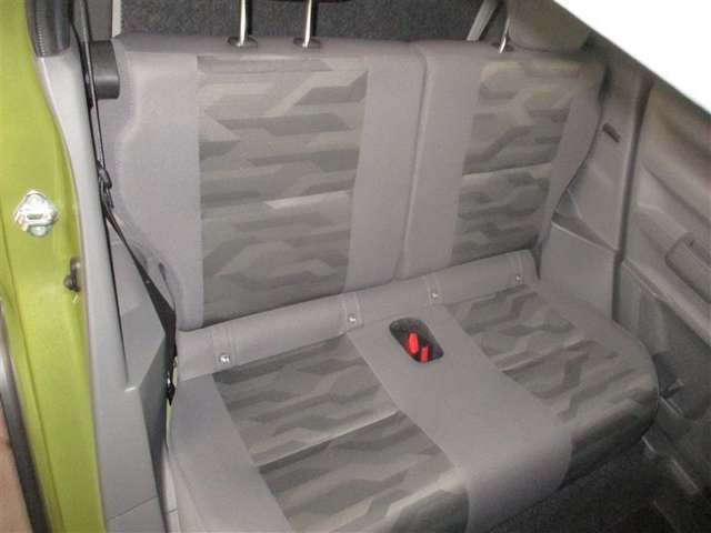 Daihatsu Taft 9