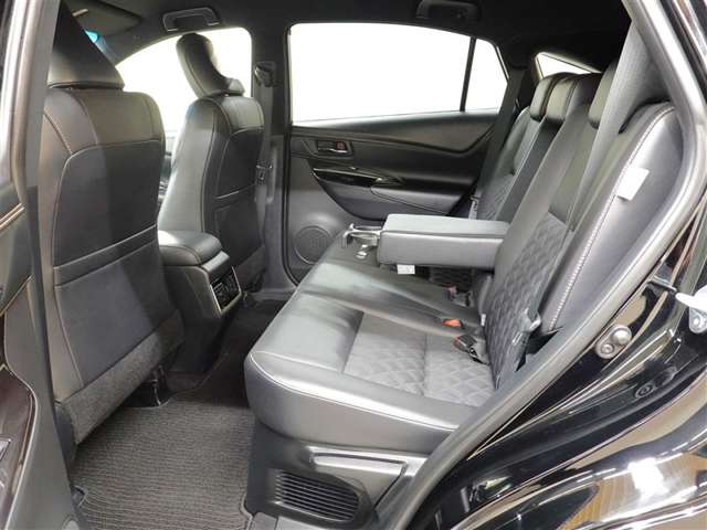 Toyota Harrier 11