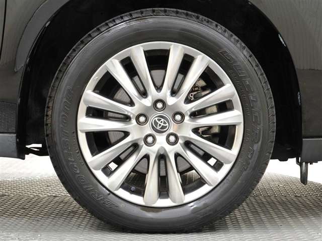 Toyota Harrier 6