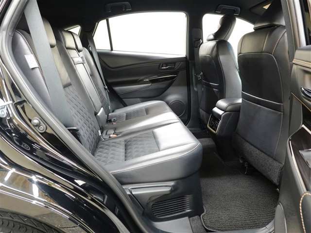 Toyota Harrier 10