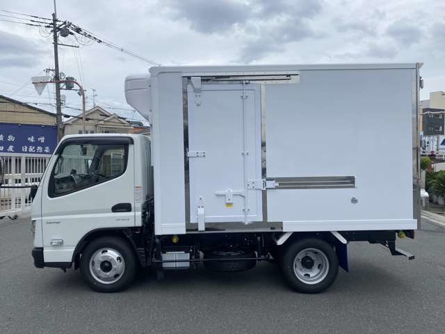 Mitsubishi Fuso Canter 11