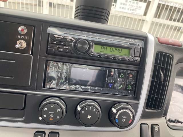 Mitsubishi Fuso Canter 5