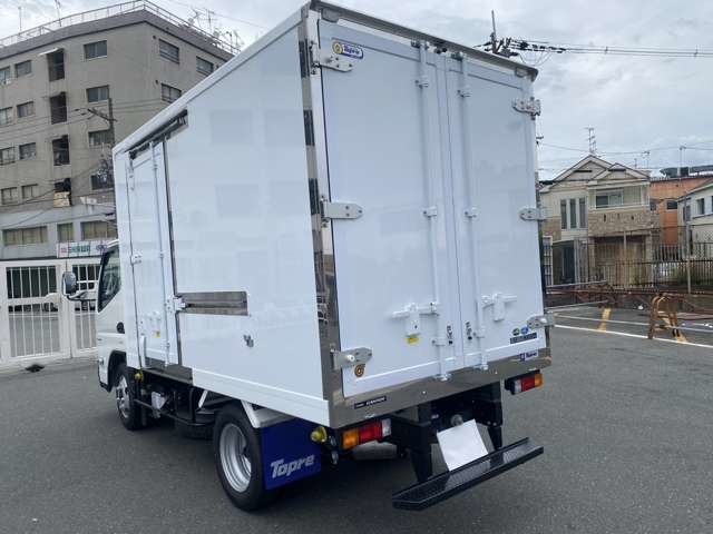 Mitsubishi Fuso Canter 8