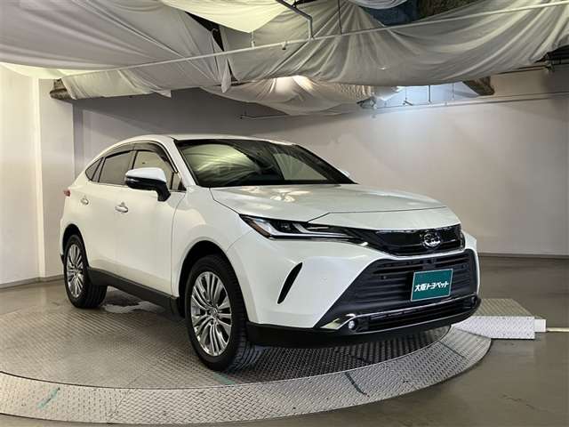 Toyota Harrier 3