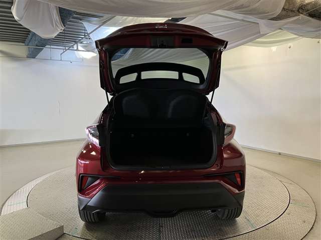 Toyota C-HR 9