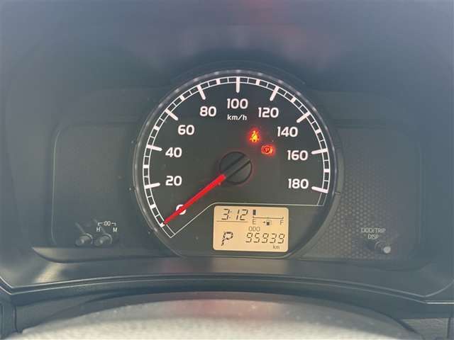 Toyota Succeed Van 12