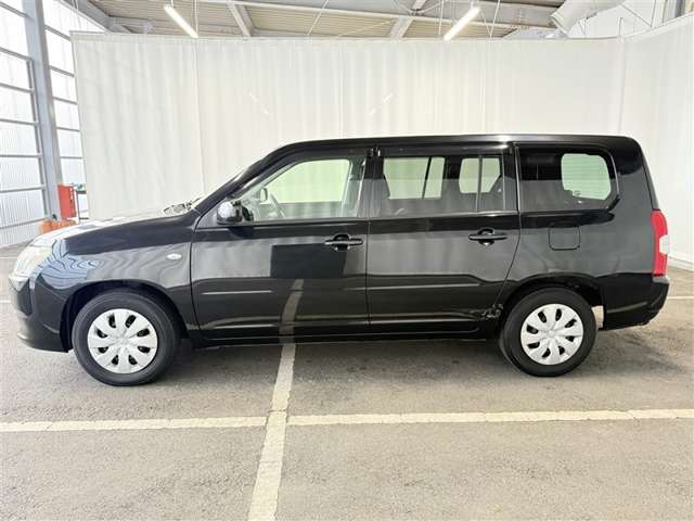 Toyota Succeed Van 6