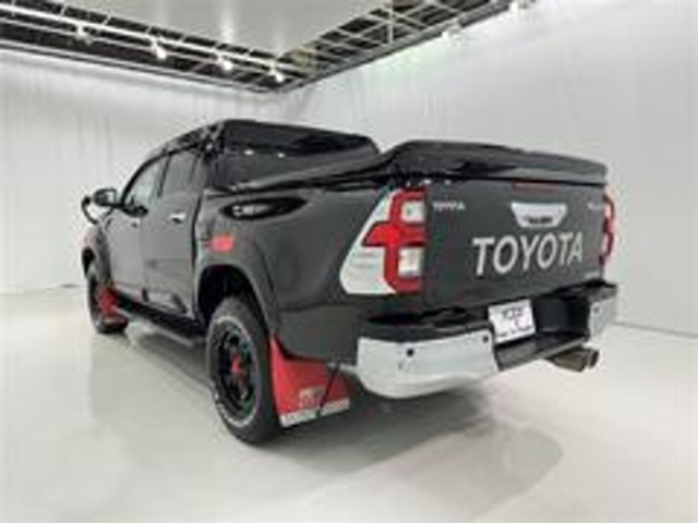 Toyota Hilux 6