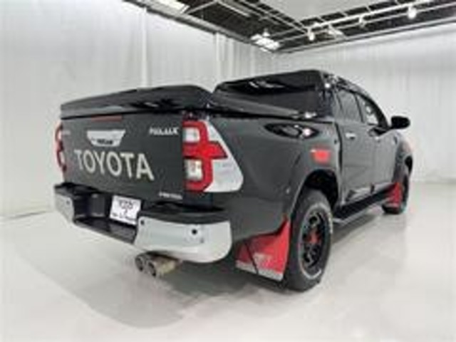 Toyota Hilux 7