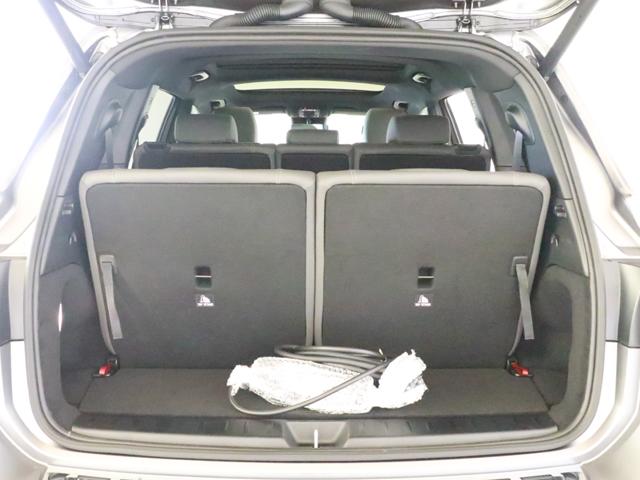Mercedes-Benz EQB 10