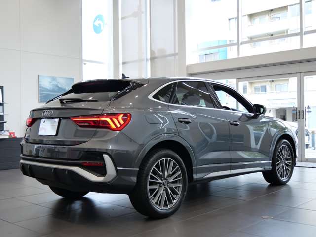 Audi Q3 Sportback 6