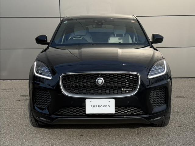 Jaguar E-Pace 6