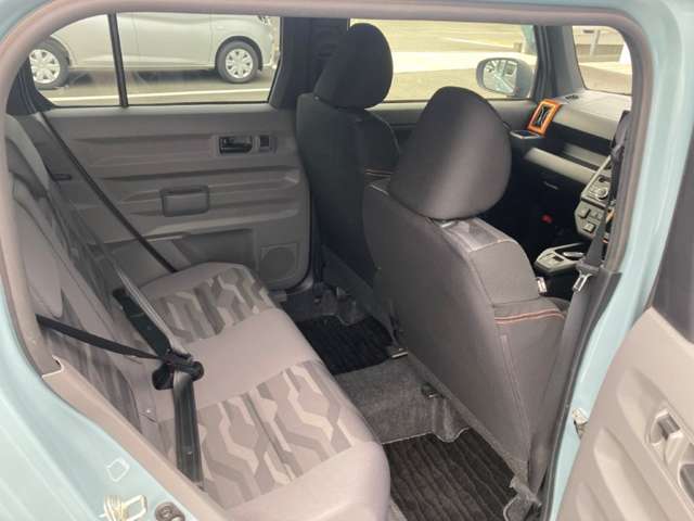 Daihatsu Taft 11