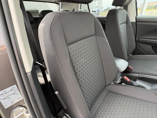 Volkswagen T-Cross 11