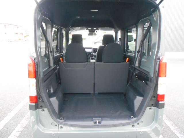 Honda N-VAN 11