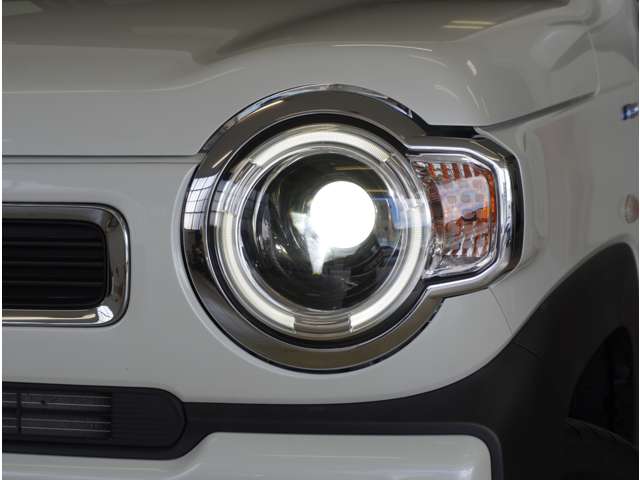 Mazda Flair Crossover 3