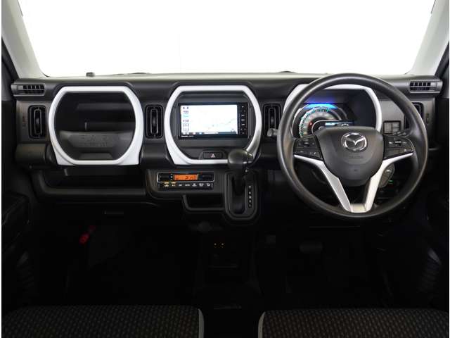 Mazda Flair Crossover 8