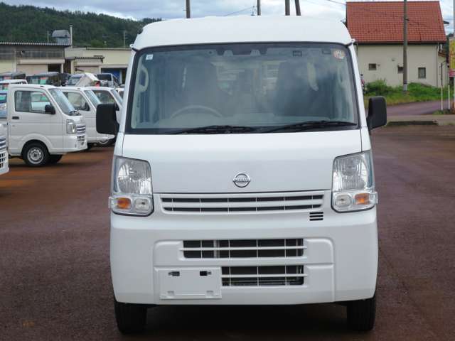 Nissan NV100 Clipper 2