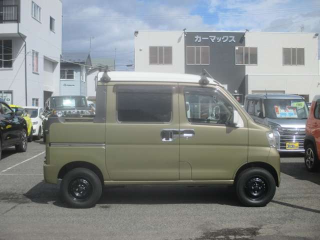 Daihatsu Hijet Deck Van 5