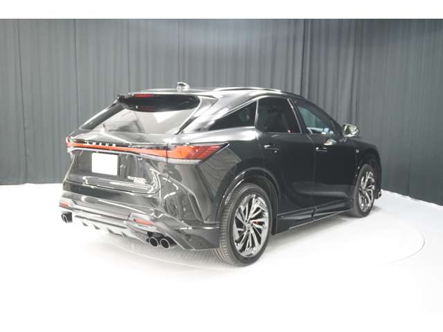 Lexus RX 6