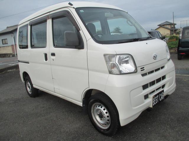 Daihatsu Hijet Cargo 2