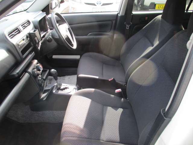 Toyota Succeed Van 12