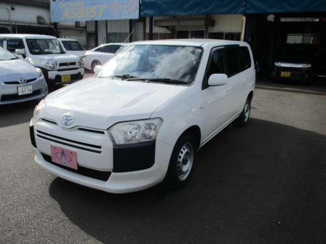 Toyota Succeed Van 2